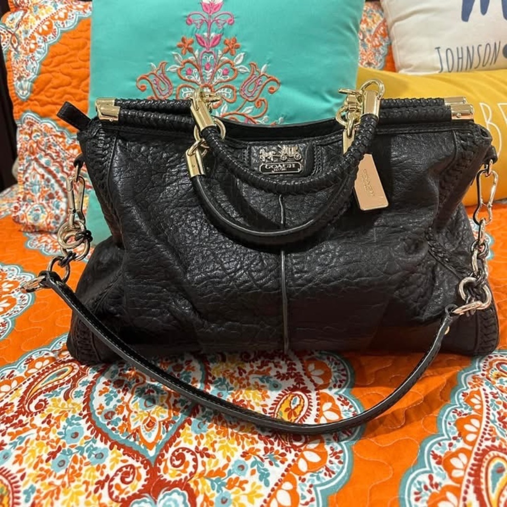 Coach Pinnacle Madison Caroline - Buffalo Pebble Leather - Black